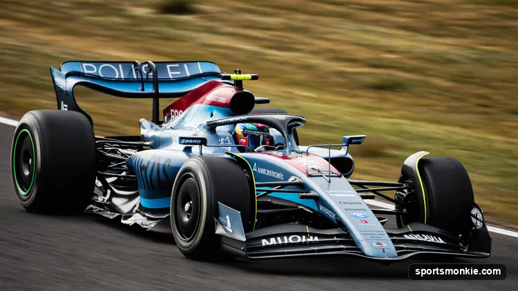 A Formula 1 car's rear bouncing on a straight, illustrating the porpoising aerodynamic effect