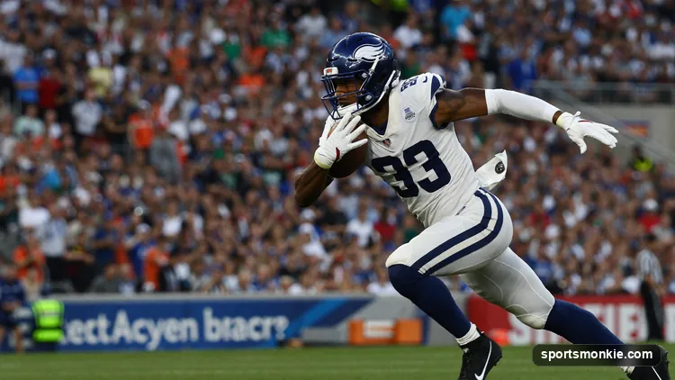 Fantasy football draft board showing positional tiers and round-by-round targets