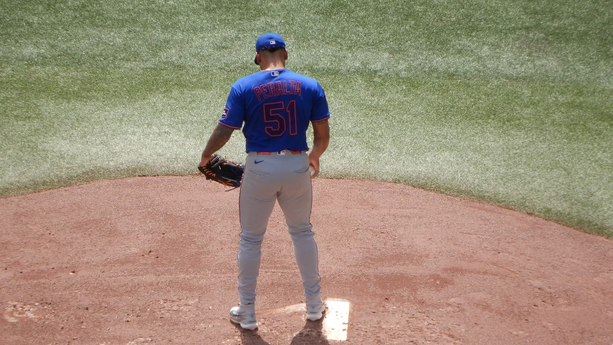 File photo from July 1, 2026 of Freddy Peralta on the mound for the New York Mets at Rogers Centre in Toronto, wearing his No. 51 jersey. It does not show the ALCS. The 16:9 cropped derivative is offered under the same CC BY-SA 4.0 licence.