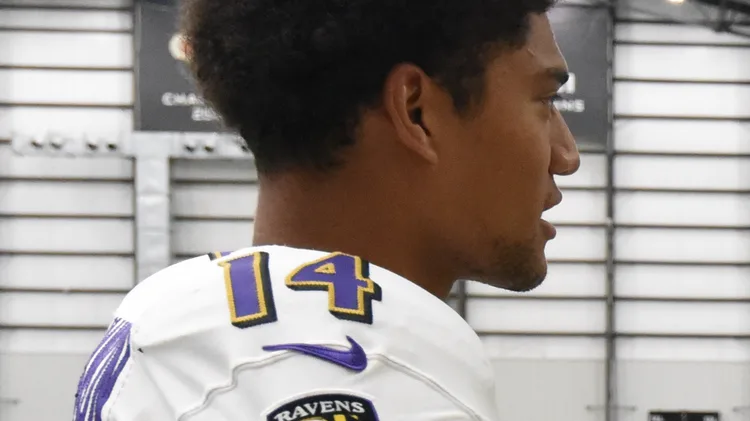 File photo from August 2023: Baltimore Ravens safety Kyle Hamilton, wearing No. 14, in profile at Ravens training camp in Owings Mills, Maryland. It does not show the 2026 game against Atlanta. The 16:9 cropped derivative is offered under the same CC BY 2.0 licence.