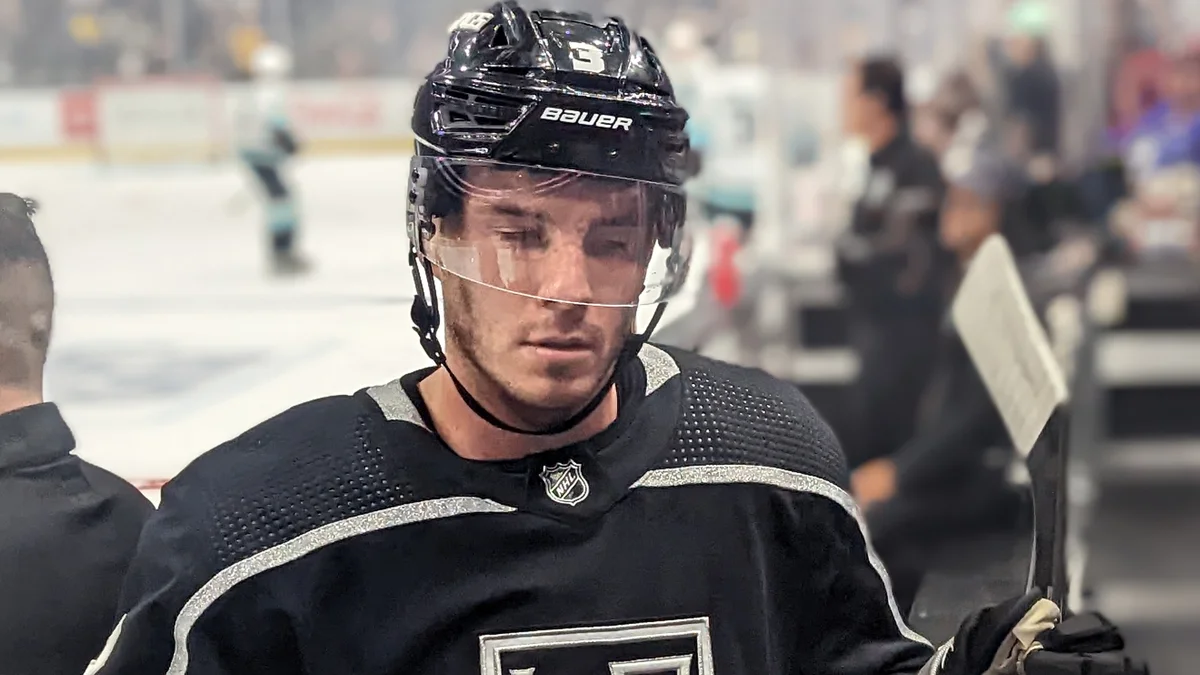 File photo from 13 October 2022: Matt Roy, then with the Los Angeles Kings, walking off the ice after a warmup against Seattle. It was not taken at the Flyers game and does not show the penalties.