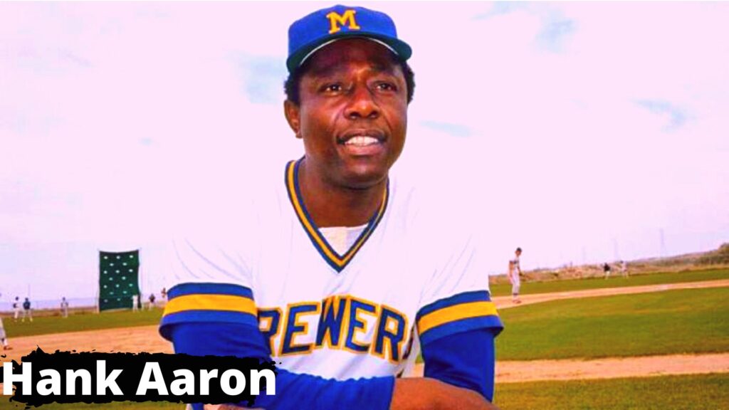  Hank Aaron is 4th great player in baseball history.