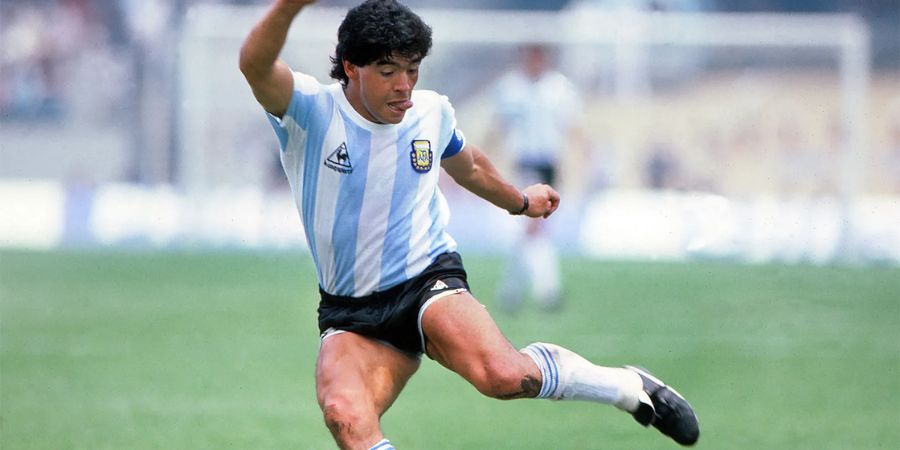 Diego Maradona soccer players